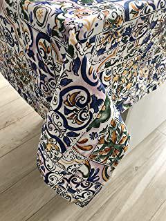 Recensioni di tavolo con mattonelle